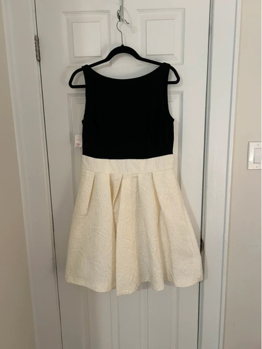 Ralph Lauren Cocktail/wedding guest dress.